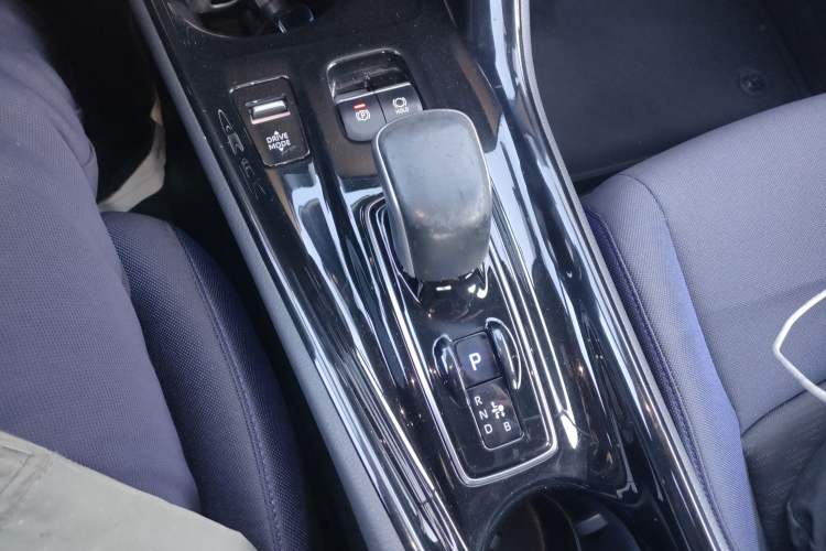 Used Toyota C-HR EV 2020 Luxury Sunroof Edition Gear Lever