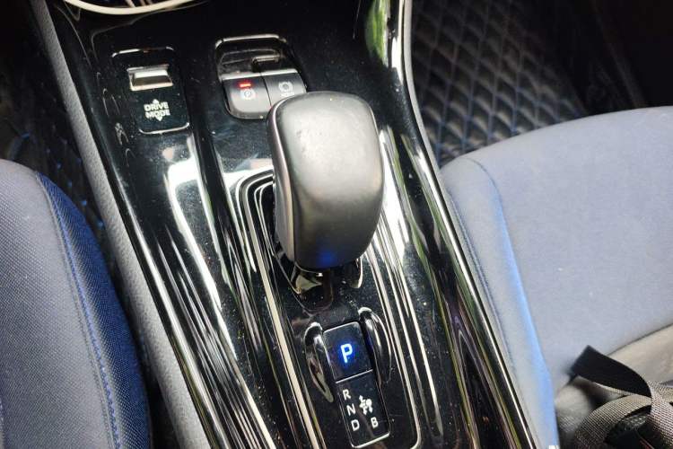 Used Toyota C-HR EV 2020 Luxury Sunroof Edition Gear Lever