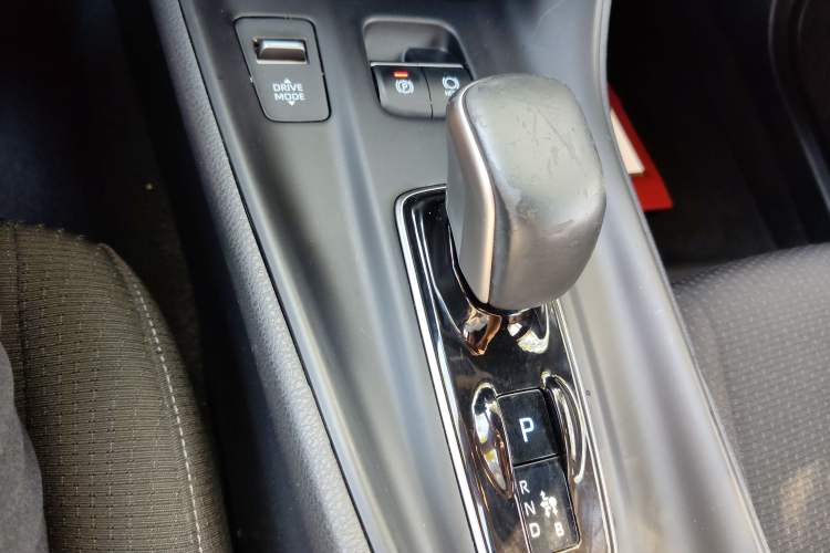 Used Toyota C-HR EV 2020 Leading Edition Gear Lever