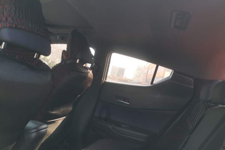 Used Toyota C-HR EV 2020 Luxury Sunroof Edition Headliner