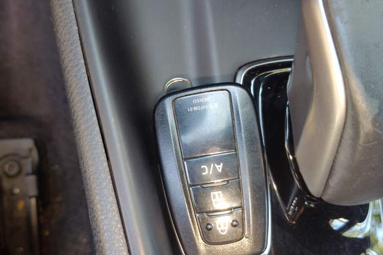 Used Toyota C-HR EV 2020 Leading Edition Interior 1
