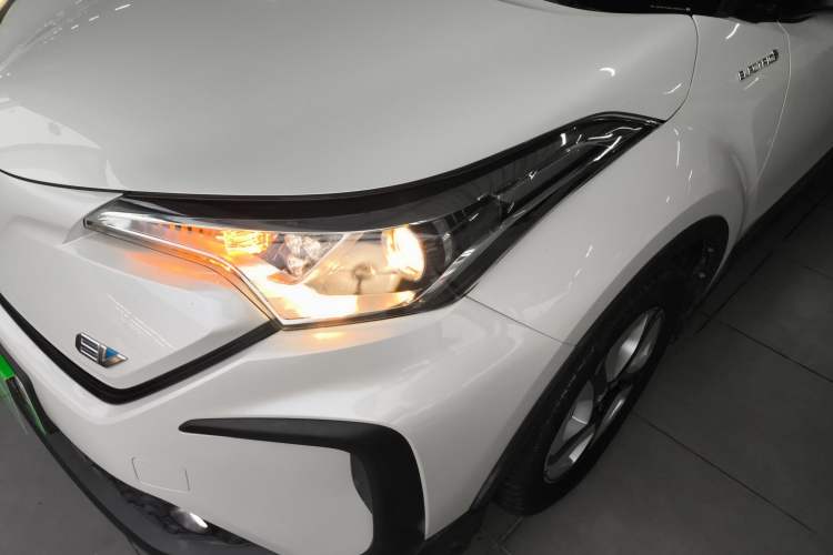 Used Toyota C-HR EV 2020 Luxury Sunroof Edition Left Front Headlight