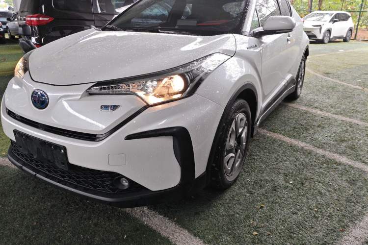Used Toyota C-HR EV 2020 Luxury Sunroof Edition Left Front Headlight