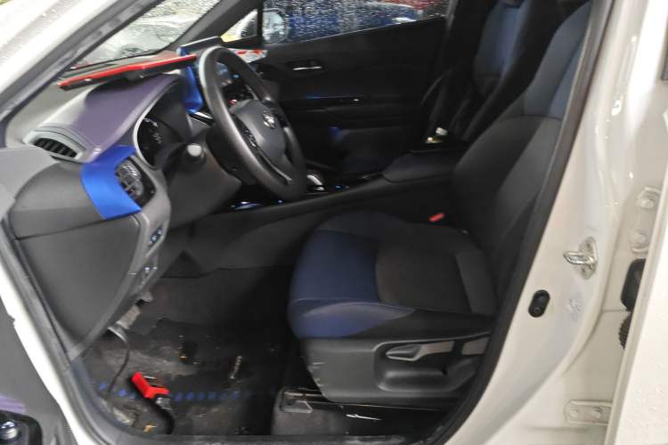 Used Toyota C-HR EV 2020 Luxury Sunroof Edition Left Front Seat