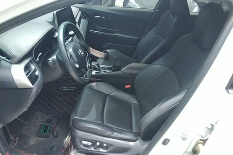 Used Toyota C-HR EV 2020 Deluxe Sunroof Edition Left Front Seat