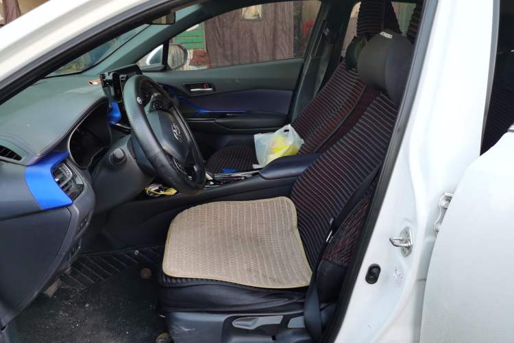 Used Toyota C-HR EV 2020 Luxury Sunroof Edition Left Front Seat
