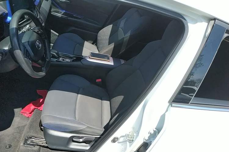Used Toyota C-HR EV 2020 Luxury Sunroof Edition Left Front Seat