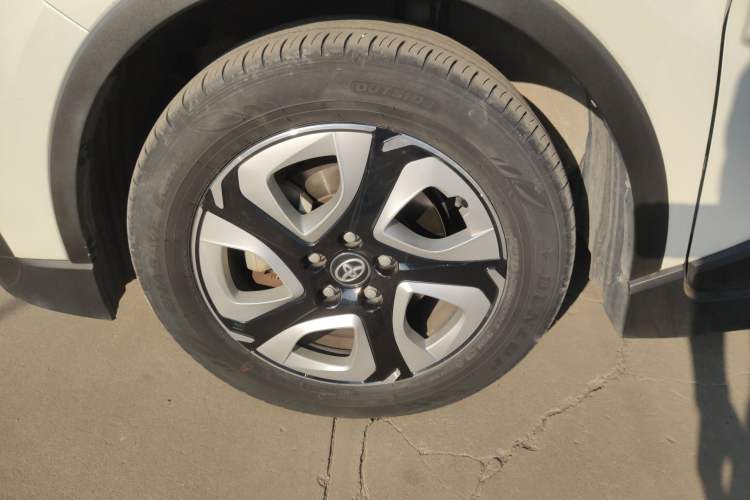 Used Toyota C-HR EV 2020 Leading Edition Left Front Wheel Hub