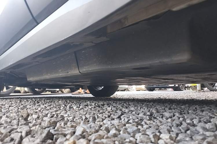 Used Toyota C-HR EV 2020 Luxury Sunroof Edition Left Side Sill