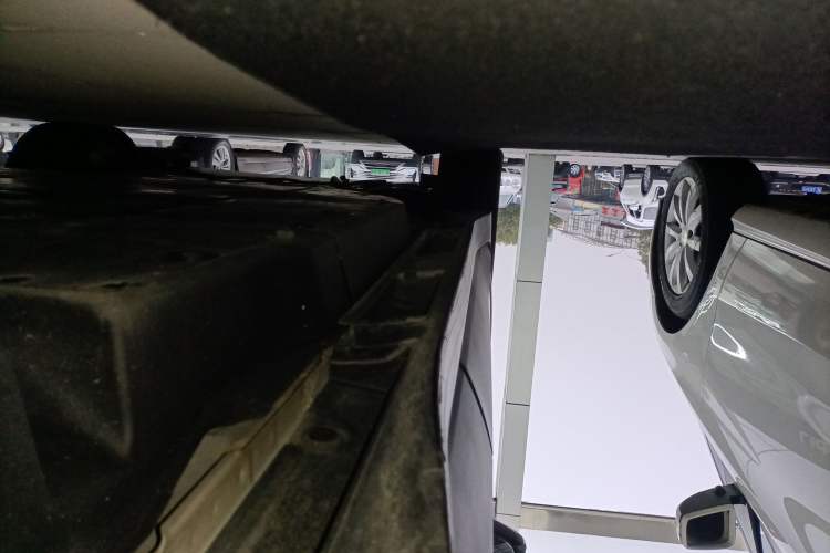 Used Toyota C-HR EV 2020 Luxury Sunroof Edition Left Side Sill