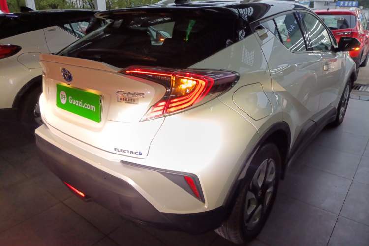 Used Toyota C-HR EV 2020 Deluxe Sunroof Edition Rear Right 45 Deg