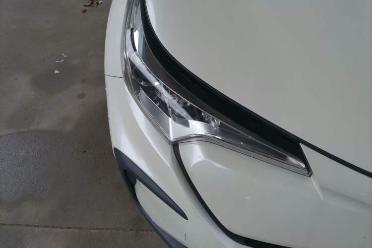 Used Toyota C-HR EV 2020 Luxury Sunroof Edition Right Front Headlight