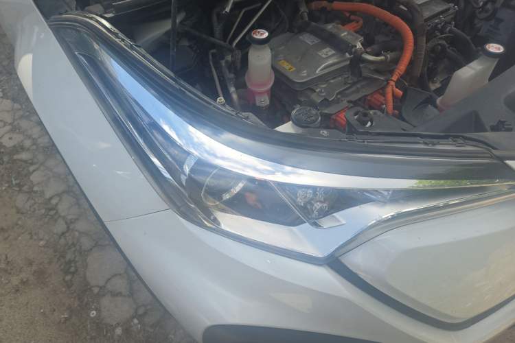 Used Toyota C-HR EV 2020 Luxury Sunroof Edition Right Front Headlight