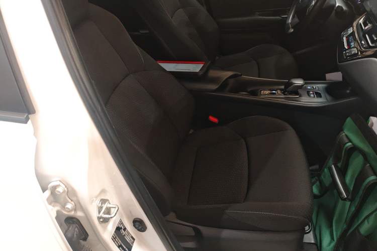Used Toyota C-HR EV 2020 Leading Edition Right Front Seat