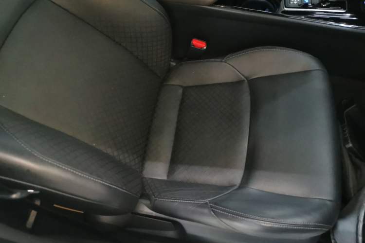 Used Toyota C-HR EV 2020 Deluxe Sunroof Edition Right Front Seat