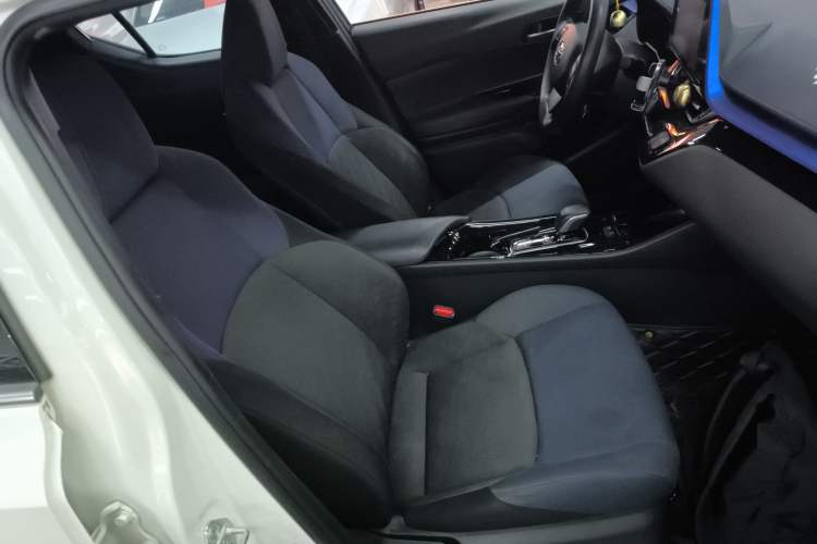 Used Toyota C-HR EV 2020 Luxury Sunroof Edition Right Front Seat