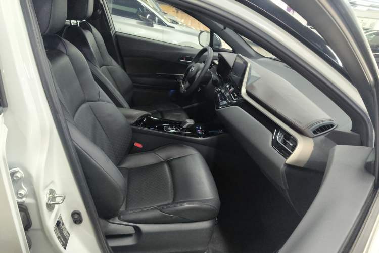 Used Toyota C-HR EV 2020 Deluxe Sunroof Edition Right Front Seat