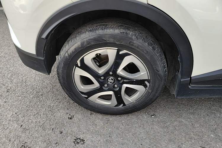 Used Toyota C-HR EV 2020 Leading Edition Right Rear Wheel Hub