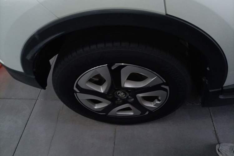 Used Toyota C-HR EV 2020 Luxury Sunroof Edition Right Rear Wheel Hub
