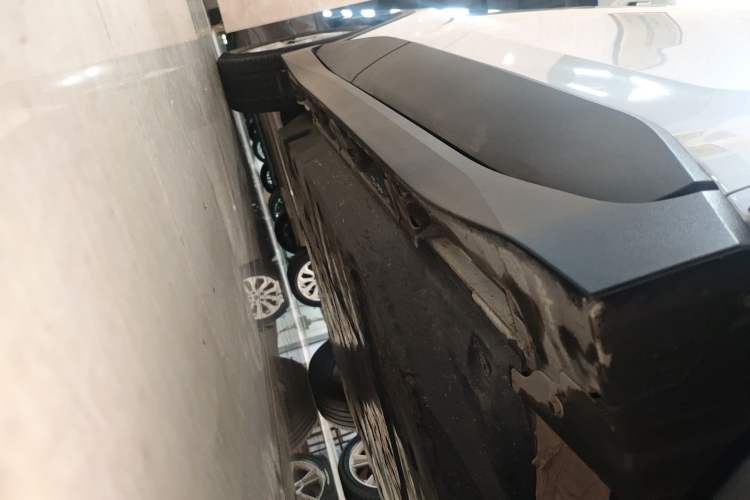 Used Toyota C-HR EV 2020 Leading Edition Right Side Sill