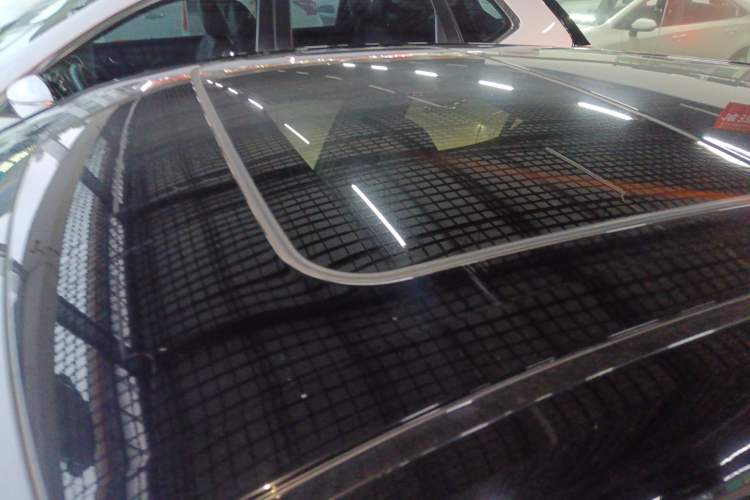 Used Toyota C-HR EV 2020 Deluxe Sunroof Edition Roof