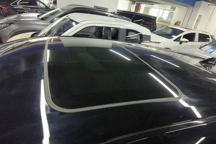 Used Toyota C-HR EV 2020 Deluxe Sunroof Edition Roof
