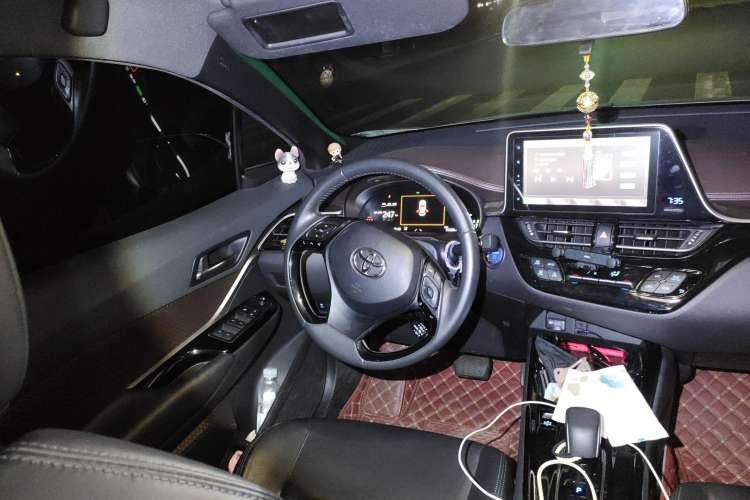 Used Toyota C-HR EV 2020 Deluxe Sunroof Edition Steering Wheel