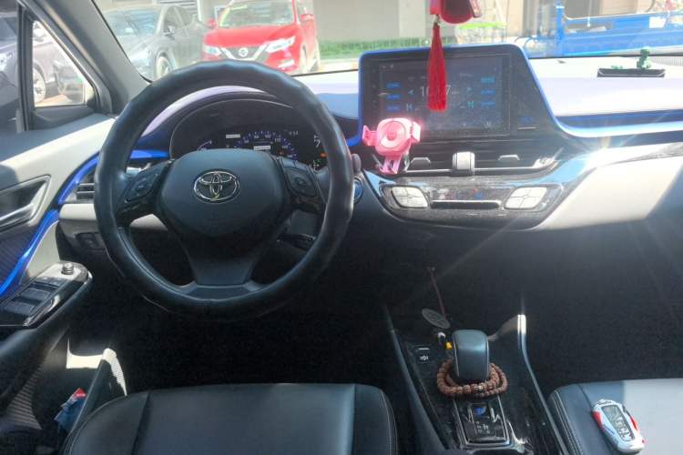 Used Toyota C-HR EV 2020 Luxury Sunroof Edition Steering Wheel