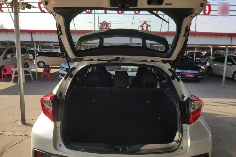 Used Toyota C-HR EV 2020 Leading Edition Trunk