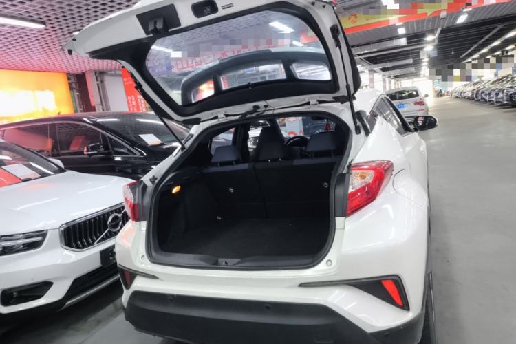 Used Toyota C-HR EV 2020 Luxury Sunroof Edition Trunk