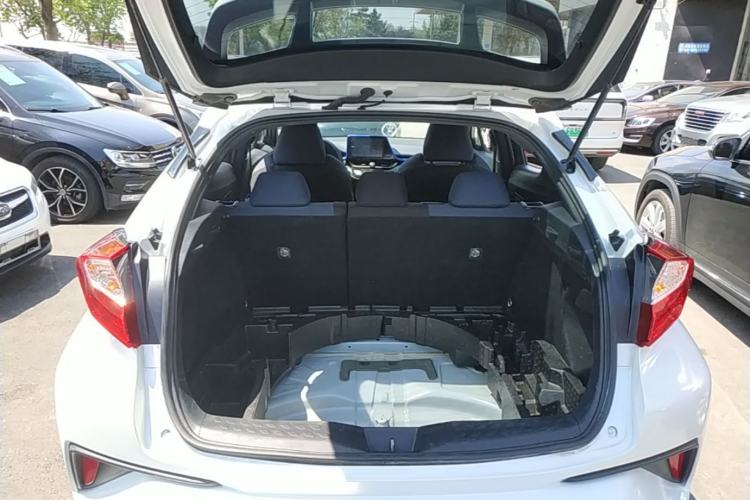 Used Toyota C-HR EV 2020 Luxury Sunroof Edition Trunk