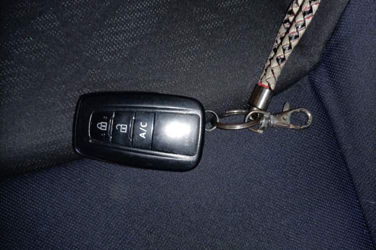 Used Toyota C-HR EV 2020 Luxury Sunroof Edition Vehicle Key