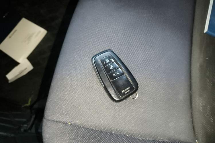 Used Toyota C-HR EV 2020 Luxury Sunroof Edition Vehicle Key