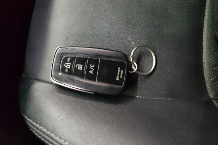 Used Toyota C-HR EV 2020 Deluxe Sunroof Edition Vehicle Key