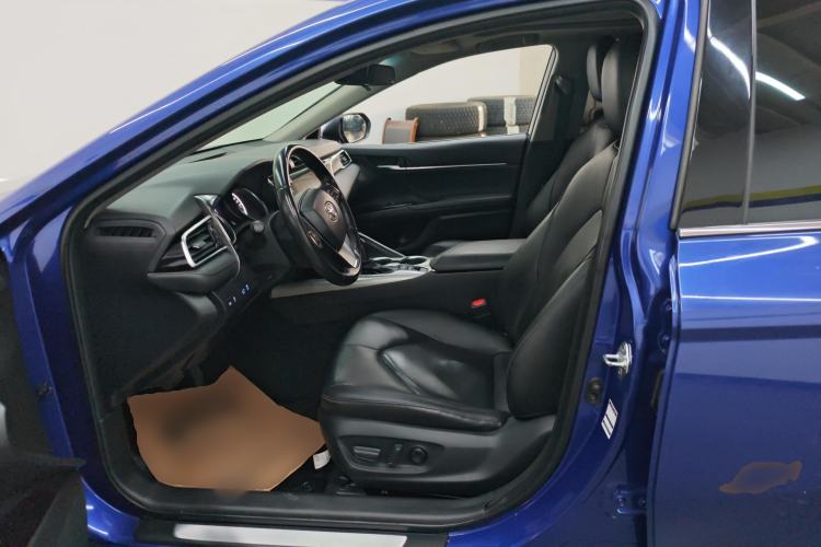 Used Toyota Camry 2019 Dual-Engine 2.5 HG Luxury Edition China V Standard Left Front Seat