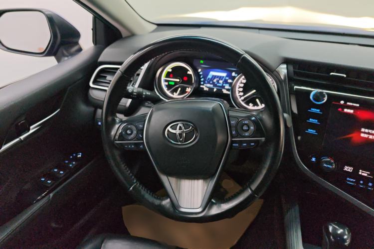 Used Toyota Camry 2019 Dual-Engine 2.5 HG Luxury Edition China V Standard Steering Wheel
