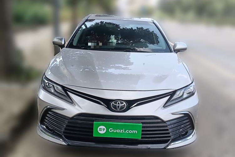 Used Toyota Camry 2021 2.0G Luxury Edition Front