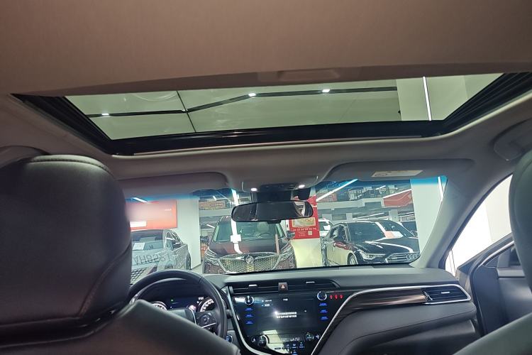 Used Toyota Camry 2019 Revised Version 2.0G Luxury Edition Headliner