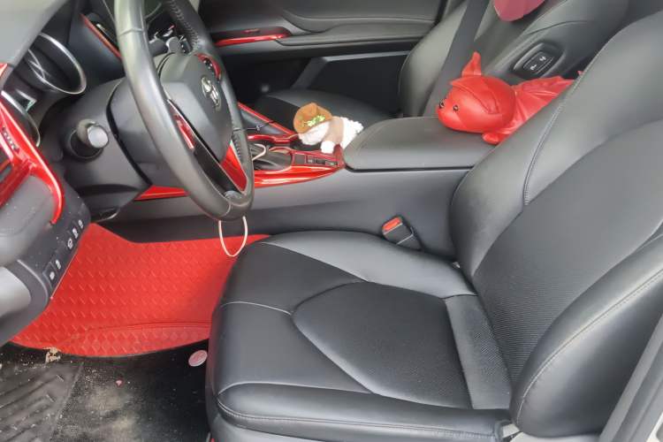 Used Toyota Camry 2021 2.0G Luxury Edition Left Front Seat