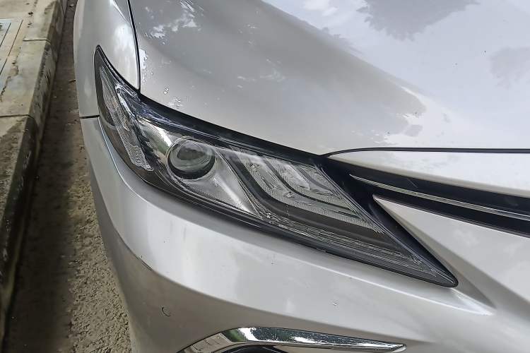 Used Toyota Camry 2021 2.0G Luxury Edition Right Front Headlight