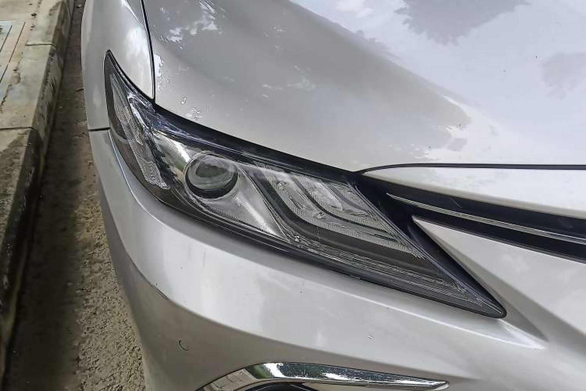Used Toyota Camry 2021 2.0G Luxury Edition Right Front Headlight