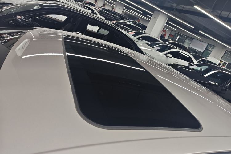 Used Toyota Camry 2019 Revised Version 2.0G Luxury Edition Roof