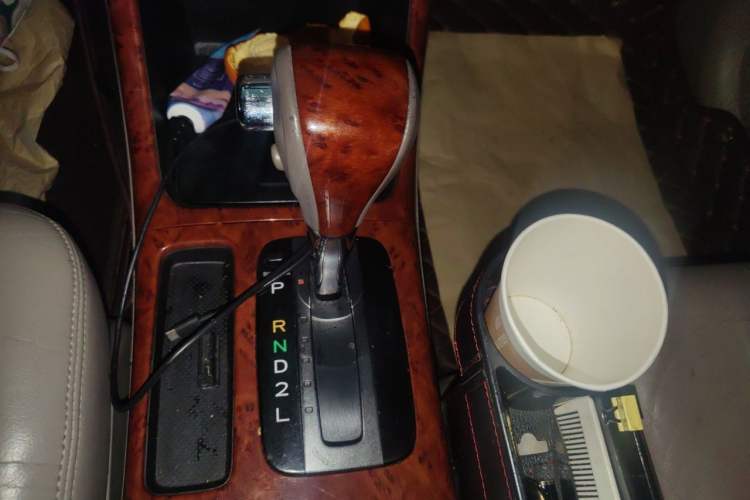 Used Toyota Camry  Gear Lever