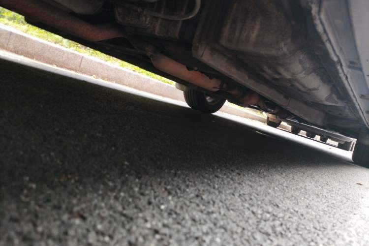 Used Toyota Camry 2005 2.4 Luxury Edition Chassis Front Right