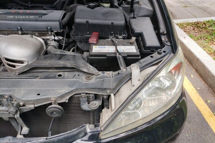Used Toyota Camry 2005 2.4 Luxury Edition Engine Bay Left