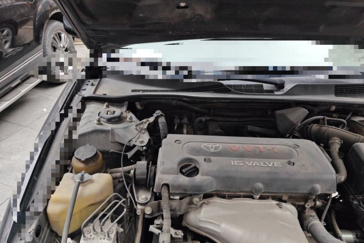Used Toyota Camry 2005 2.4 Luxury Edition Engine Bay Right