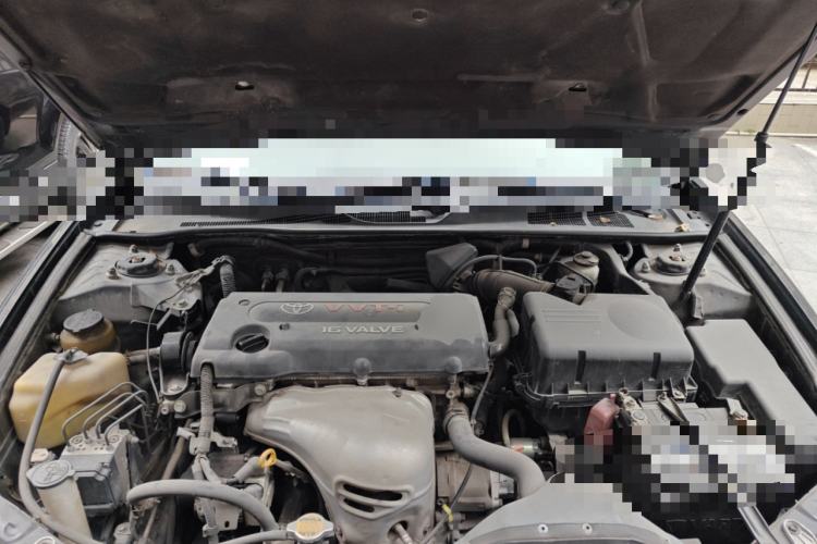 Used Toyota Camry 2005 2.4 Luxury Edition Engine Bay