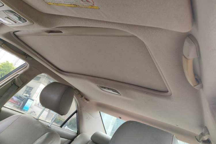 Used Toyota Camry 2005 2.4 Luxury Edition Headliner