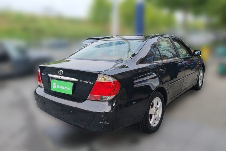 Used Toyota Camry 2005 2.4 Luxury Edition Rear Right 45 Deg