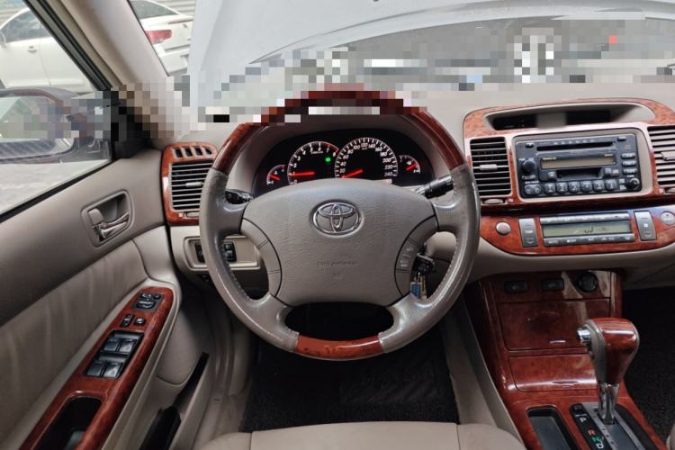 Used Toyota Camry 2005 2.4 Luxury Edition Steering Wheel